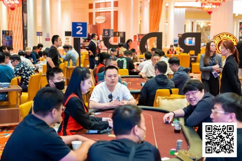 红龙杯夏日济州站奇迹诞生地！主赛事B/C两组共314人次参赛84人晋级！“奥马哈小王子”陈昊一日双冠实至名归成就傲人佳话！