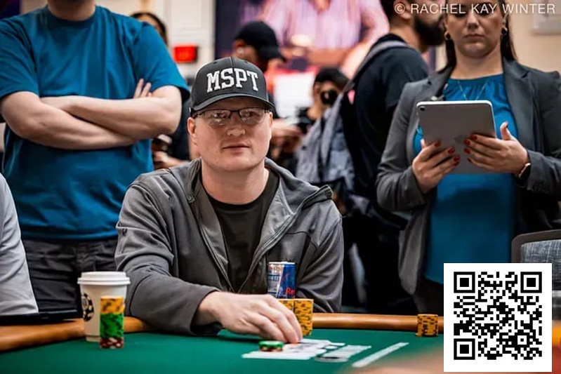 A-high泡沫线抓鸡保命翻倍，赢下WSOP主赛生死战