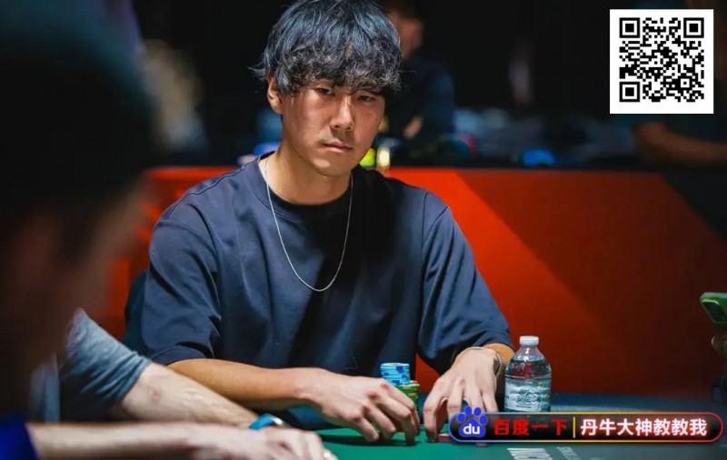 首战WSOP主赛事，他拿下第100名和7万刀！全靠线上卫星赛和“一本书”