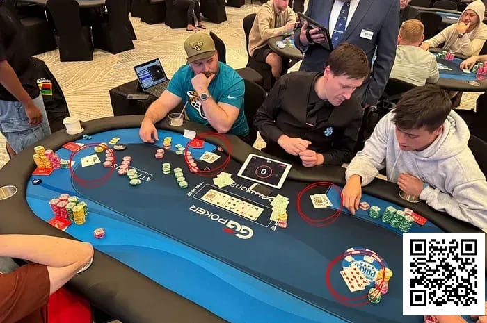 四人全下,AA、KK双双被河杀!WSOP上演终极Bad Beat