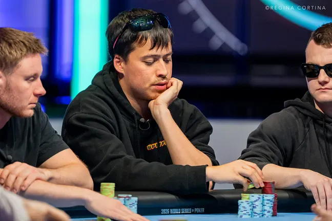 2026 WSOP $100k豪客赛决赛桌激战正酣:丁彪全力冲击首条金手链