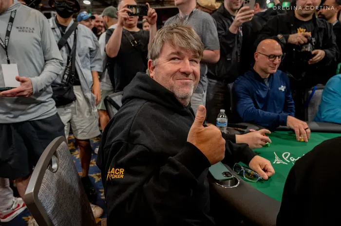 WSOP主赛泡沫圈炸裂:Moneymaker出局,剩下的人全笑了