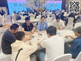 HSPC厦门站188人争夺81人奖励圈,昔日冠军刘小虎解锁泡沫身份,何俊杰狂揽190万记分领先34人晋级