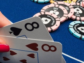 【德扑玩法】对手的下注小得出奇时,他可能拿着这样的牌力!