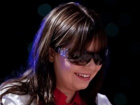 趣闻 | 前扑克神童Annette Obrestad在拼字游戏界掀起风暴