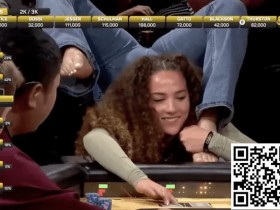 扑克比赛变整活大赛,绝美柔术演员倒立用脚全下惊呆全场